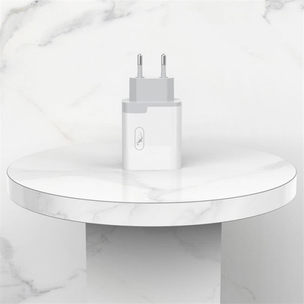 Зарядний пристрій SkyDolphin SC17 PD+QC3.0 (USB TYPE-Cx3A + USB TYPE-Ax3A) White (SDMZP-000110)
