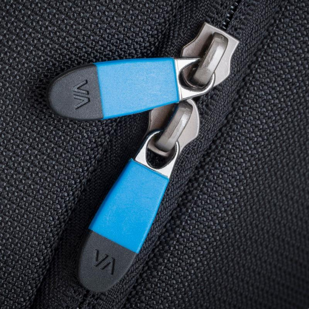 Рюкзак для ноутбука Rivacase 7860 17.3