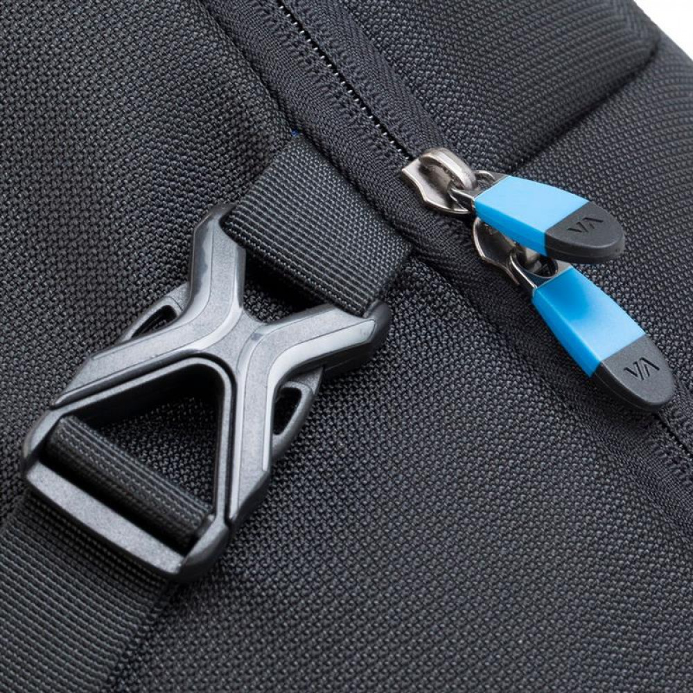 Рюкзак для ноутбука Rivacase 7860 17.3