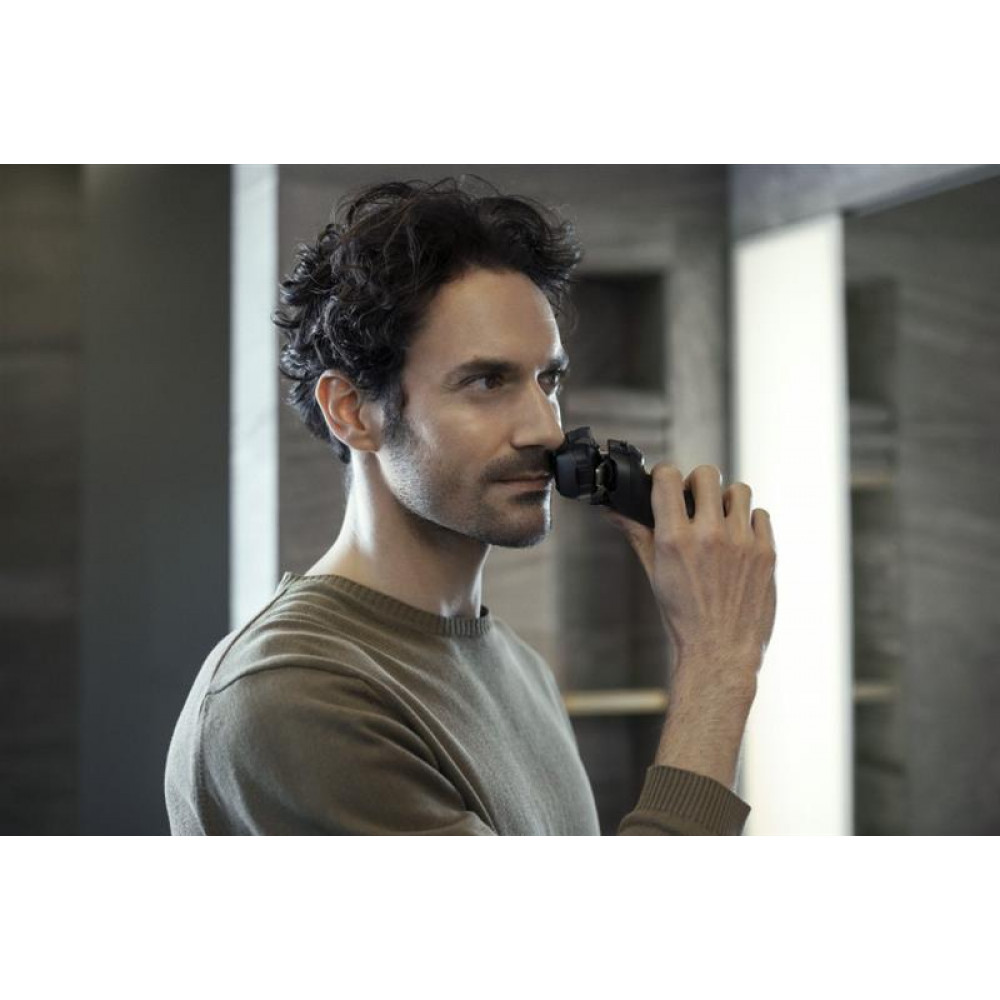 Електробритва Panasonic ES-LV9U-K820