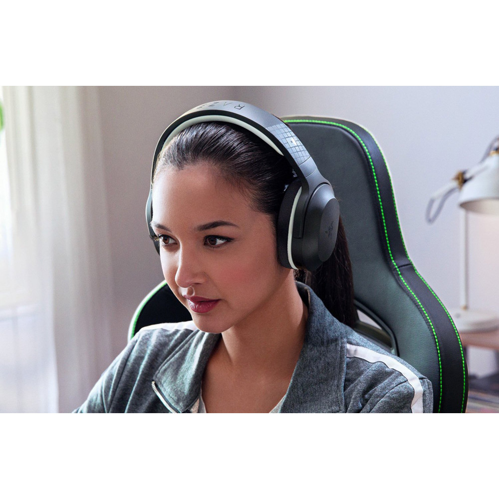 Гарнітура Razer Barracuda X 2022 Roblox Edition Black (RZ04-04430400-R3M1)