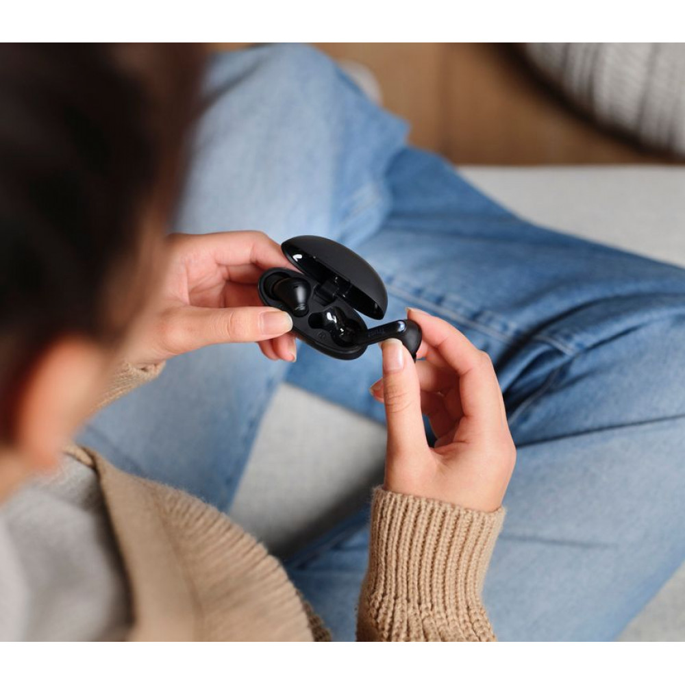 Bluetooth-гарнiтура Trust Yavi Black (25296)