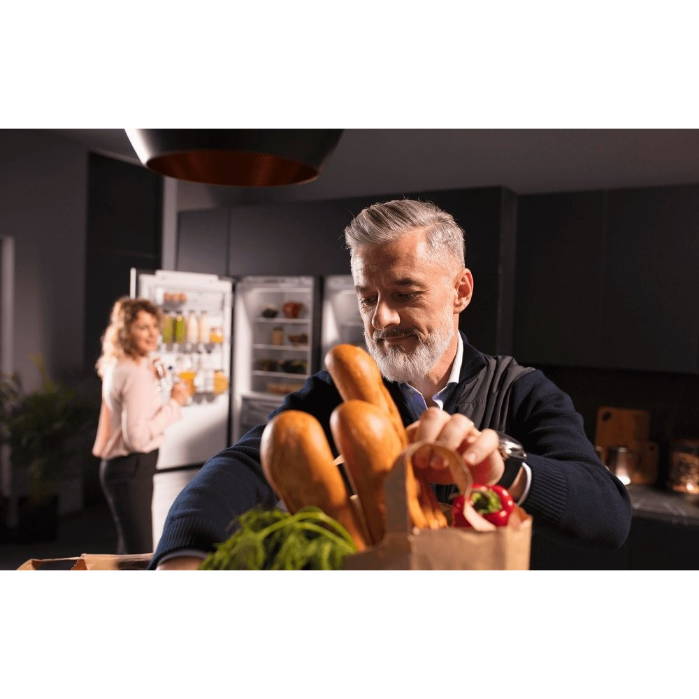 Холодильник Beko RCNA420SX