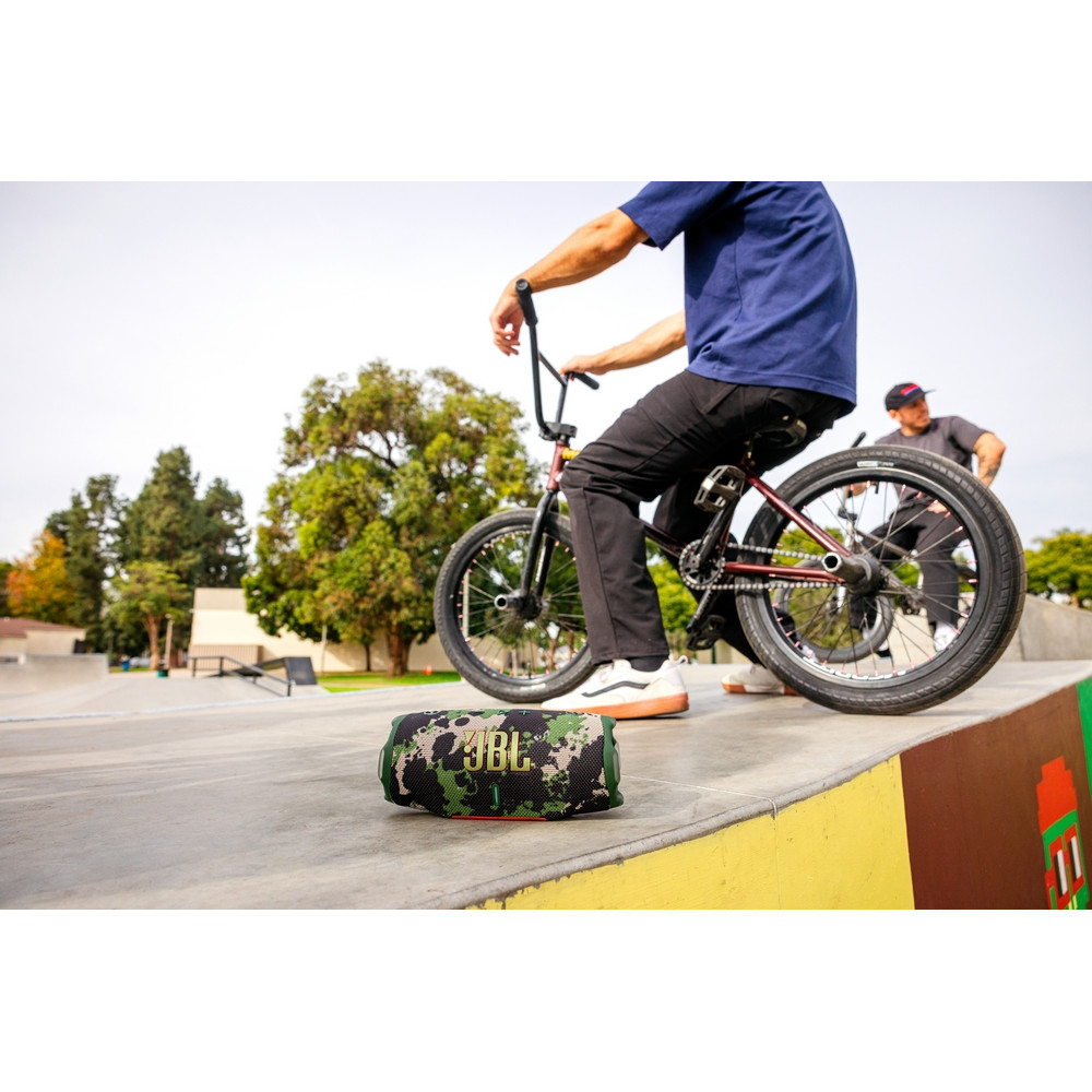 Акустична система JBL Charge 6 Squad (JBLCHARGE6SQUAD)