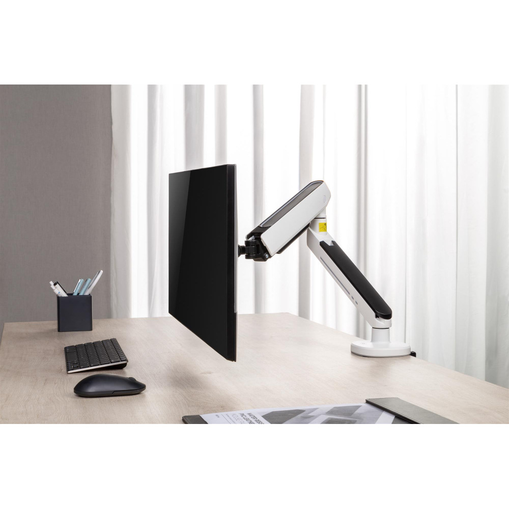 Кронштейн OfficePro MA901W Plus RGB 17-32