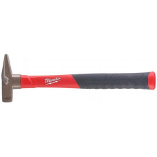 Молоток слюсарний Milwaukee 200г руків'я скловолокно Молоток слюсарний Milwaukee 200г руків'я скловолокно